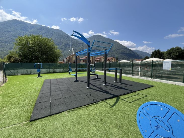 Outdoor Workout park (blue)